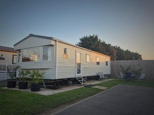 Birchington Vale Trieste - Sleeps 8, pet friendly & Family friendly