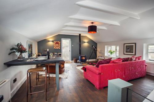 Black Mountains Stylish Hideaway, nr Crickhowell