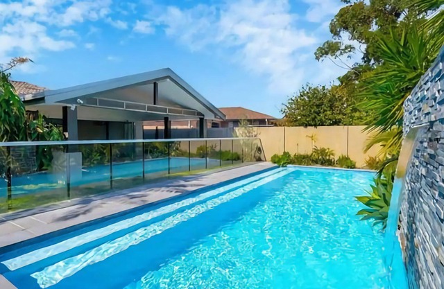 Blossom House is a large 4 Bedroom home with pool, suitable for families or corporate stays