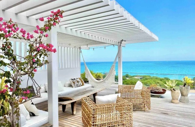 Blu Peter Penthouse Ocean View.