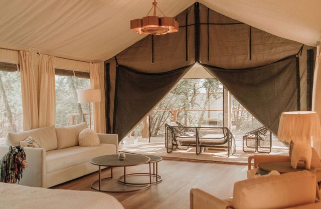 Blue Mist - Luxury Glamping Tent