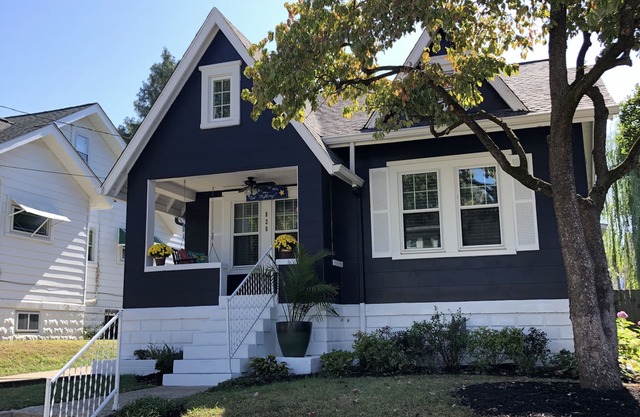 Blue Moon Over My Amy