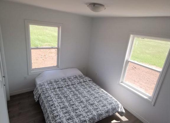 Blue Water Cottage 2 Bedroom Water View