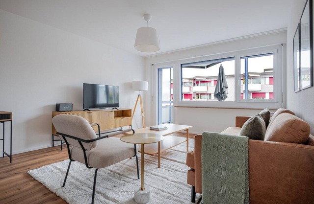 Blueground | Dietikon, view, nr Uetliberg