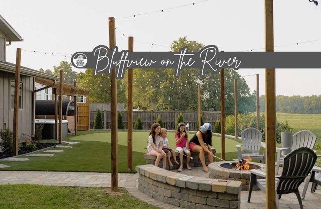 Bluffview River Home for Large Families