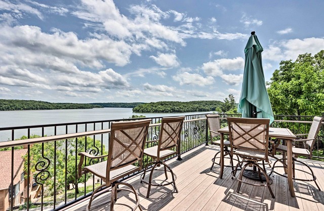 Boat Dock & Kayaks: Luxury Lake of the Ozarks Home