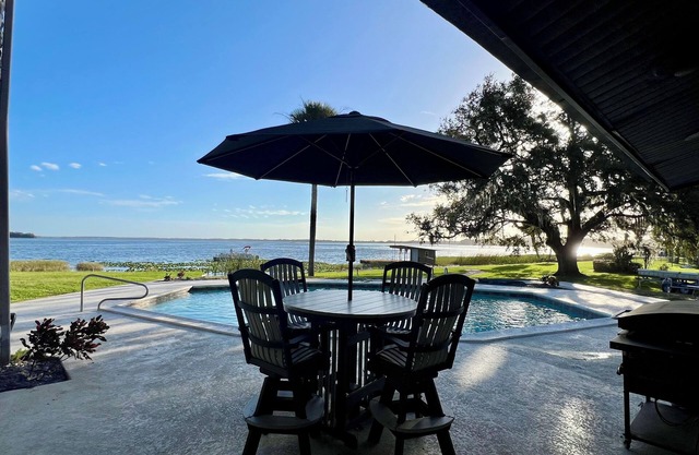 Boat Friendly & Private Pool Near The Villages