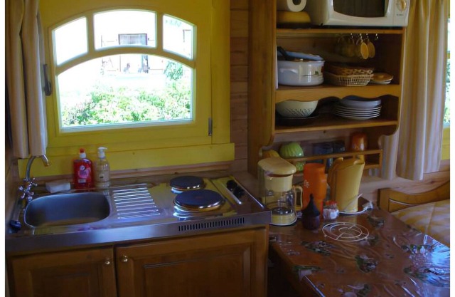 bohemian stay at the farm, aboard a comfortable and warm trailer