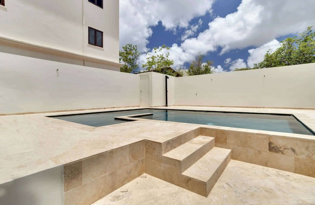 Bonaire Beach Apartment 11 with communal pool and diving facilities