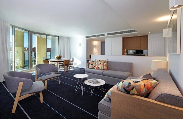 Bondi Beach Sydney Family Three Bedroom Apartment