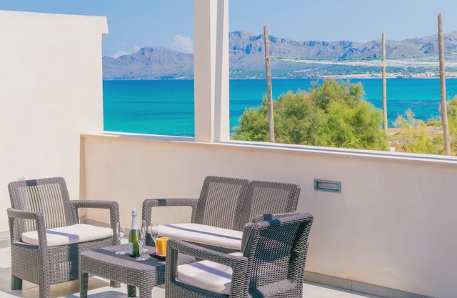 Borges - Two Bedroom Apartment, Sleeps 4