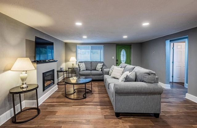 Bosque Bungalow B - 4 bedroom