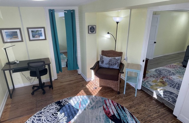 Brand New! 1 Bedroom Apartment Convenient to Everything!