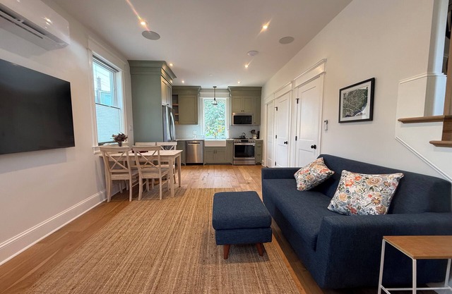 Brand new carriage house in Capitol Hill, steps from Congressional Cemetery