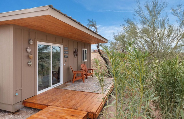 Brand new private secluded bungalow with breath taking views!