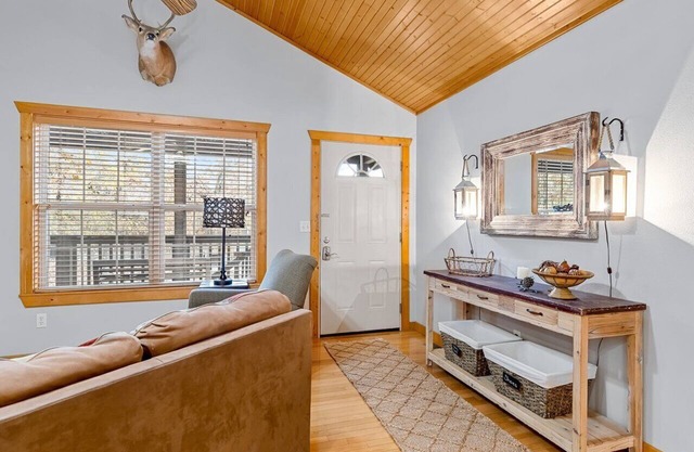 Branson Family Cabin - Resort Access, Fish & Golf, Close to SDC and the Strip