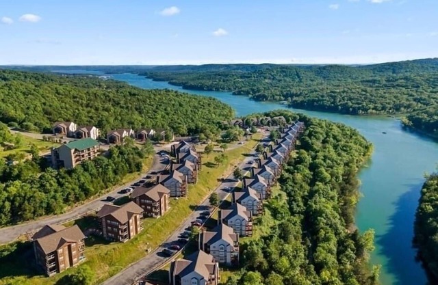 Branson, Table Rock Lake - direct access to water, Silver Dollar City - 1m