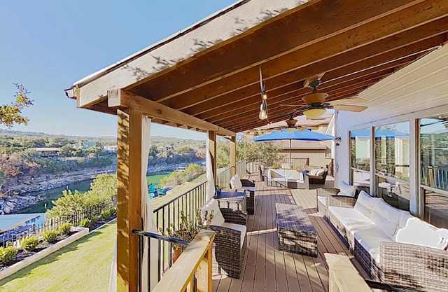“Break Cliff” w/ Private Dock on Lake Travis! home