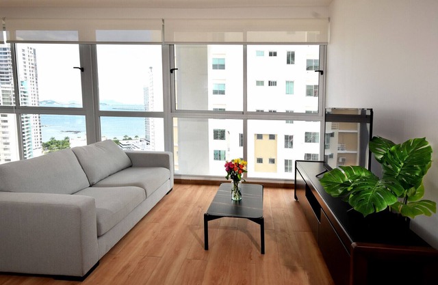 BREATHTAKING WITH BALCONY CITY VIEW APARTMENT