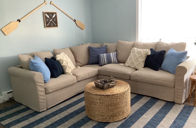 Breezy Coastal Cottage BEACH BLOCK- 8 houses to beach