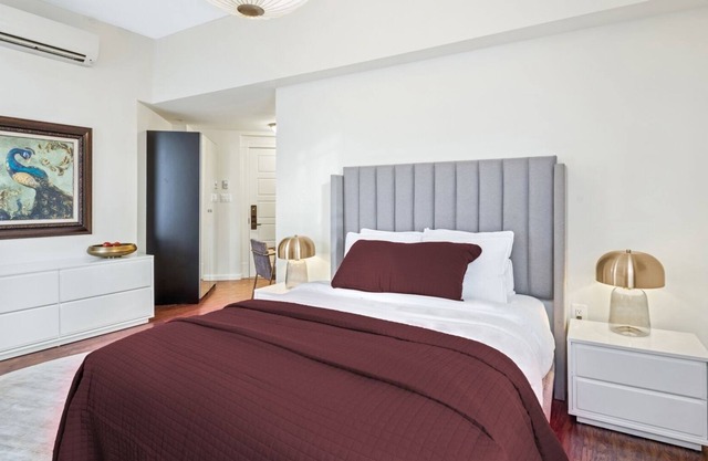 Brexton Hotel | Touchless Charming Studio