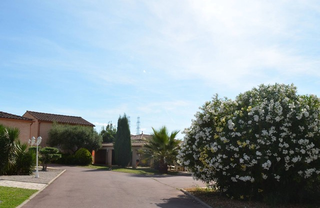 Bright and calm villa – 15 km away from Montpellier and the beaches