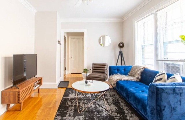 Bright and Spotless 1BR Apt In Lincoln Square