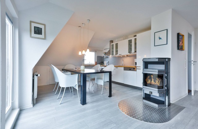 Bright apartment on two levels with breathtaking views of the North Sea.