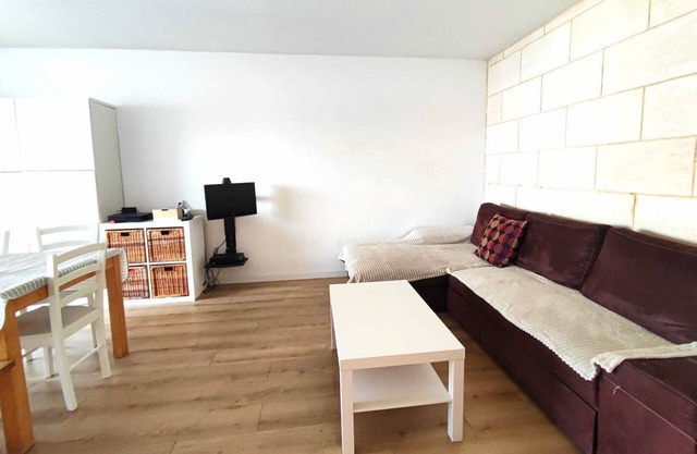 Bright apartment with terrace