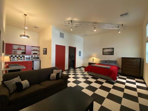 Brunswick Studio 101