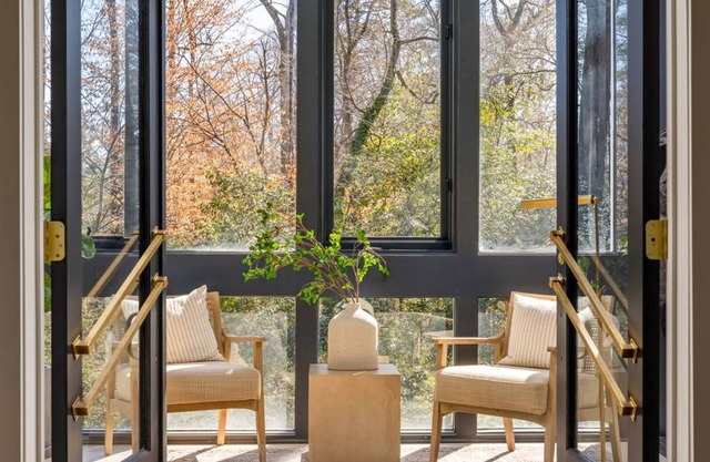 Buckhead Bliss - Peaceful, Stylish Retreat with Modern Comfort in Prime Location