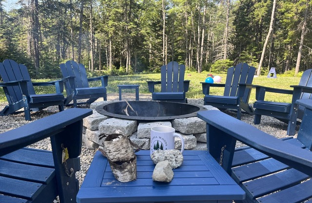 Buckle Bungalow-At the heart of MDI & near Acadia!