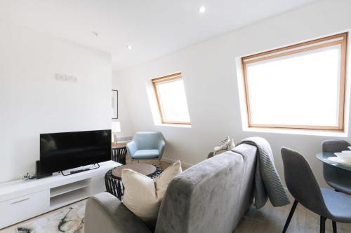 Budget 1 Bed Top Floor Apartment in Ipswich