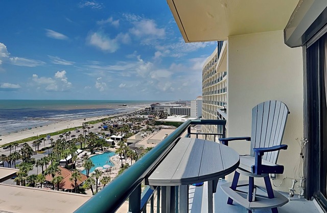 Buena Vista | Oceanfront Studio