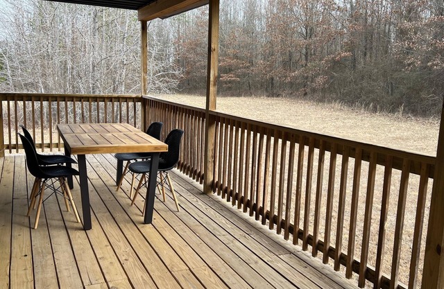 Buffalo Pastures Retreat - Minutes to Jasper Square