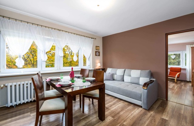 Bukowska 134A Poznań | Spacious Apartment with Bathtub