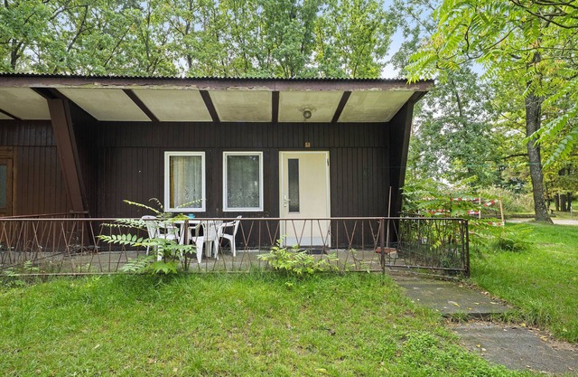 Bungalow '1 - Kimbucht' with Private Terrace and Shared Garden