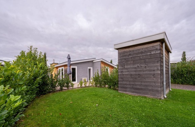 Bungalow ∙ 2 bedrooms ∙ 4 guests