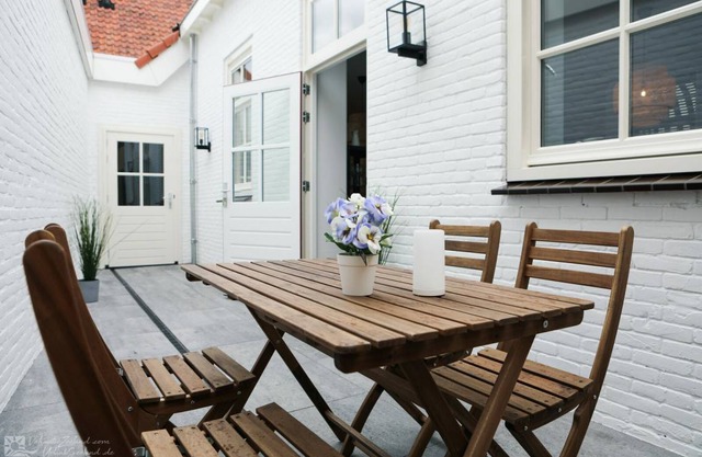 Bungalow ∙ 2 bedrooms ∙ 4 guests