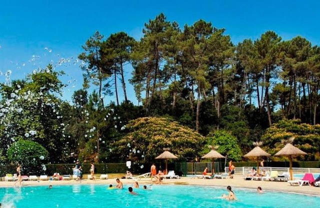 Bungalow Village sous les Pins