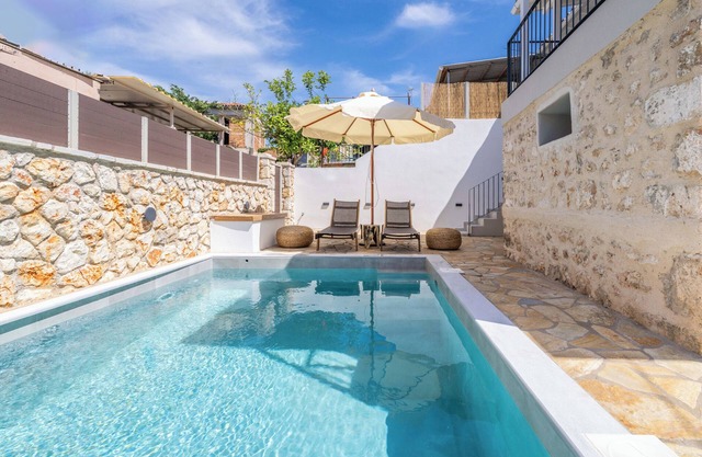 Buonora D'oro Villa