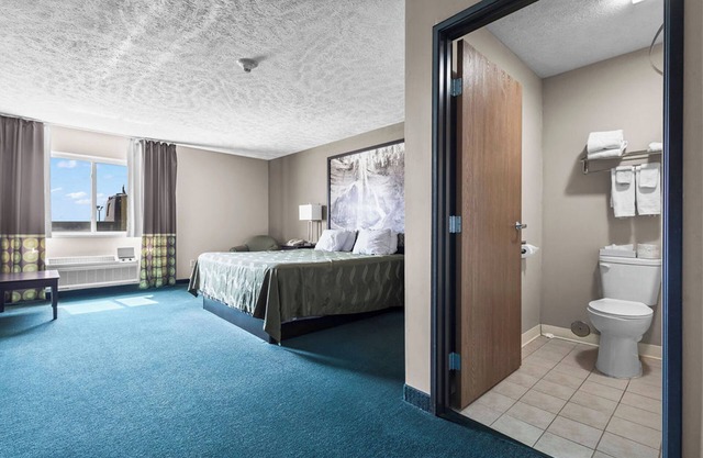 Burgundy Inn & Suites By OYO El Paso