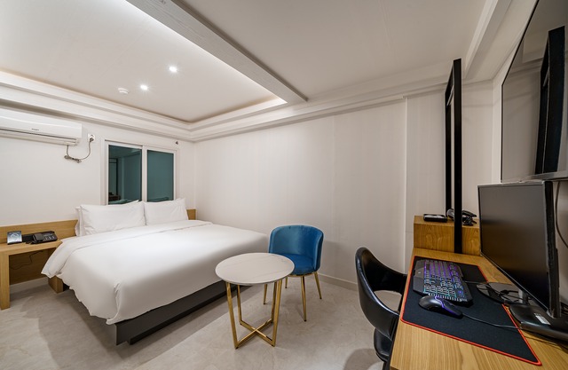Business Hotel J7 Busan