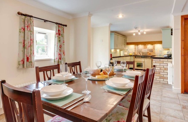 Bwthyn Glyn in Cwm-twrch Isaf