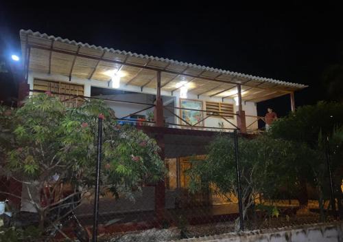 CABAÑA ACUARIO