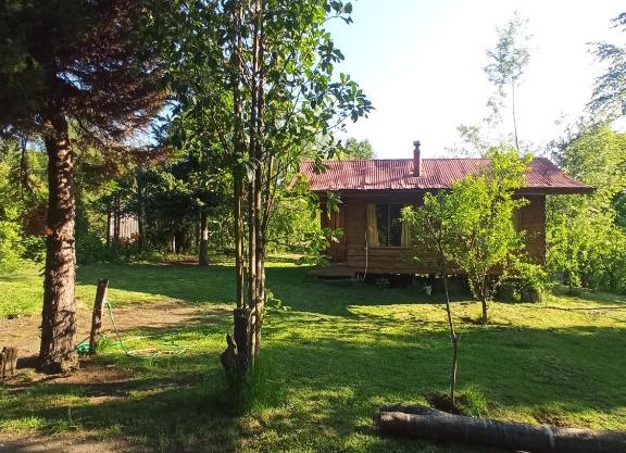 Cabaña Avellano - Con acceso al río Caburgua & Junta de Ríos