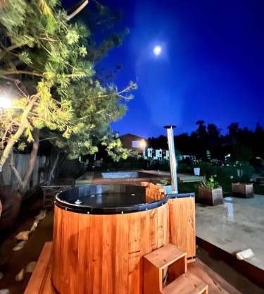Cabaña en Tunquén con parrilla, fogón, piscina y bosque