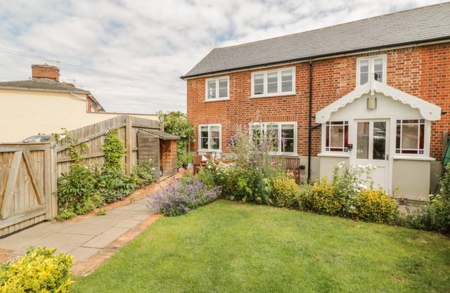 Mulberry Cottage 