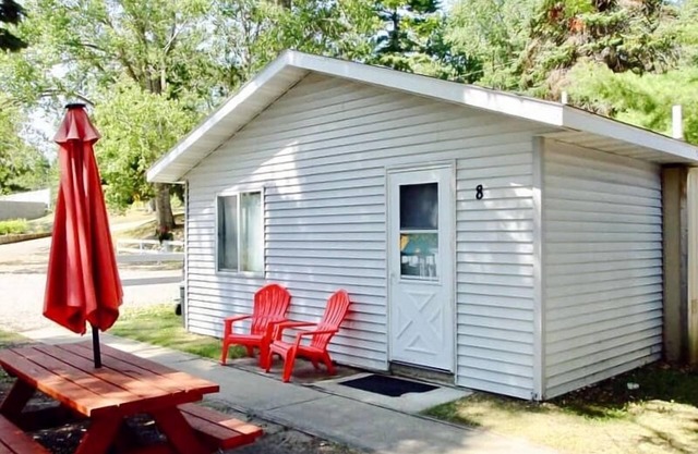 Cabin 8 | Northwoods