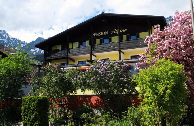 Café Pension Alpina